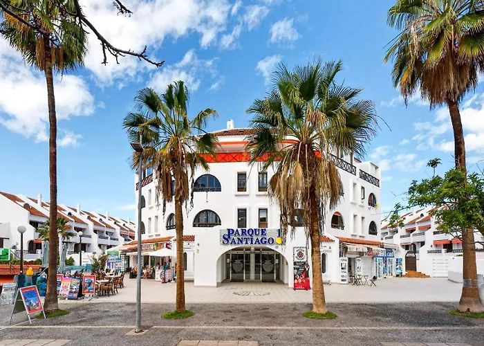 Beachfront In Parque Santiago, Playa De Americas 플라야데라스아메리카스