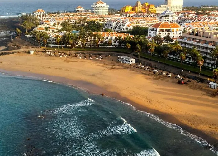 Beachfront In Parque Santiago, Playa De Americas 아파트