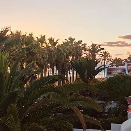 Beachfront In Parque Santiago, Playa De Americas Lejlighed *